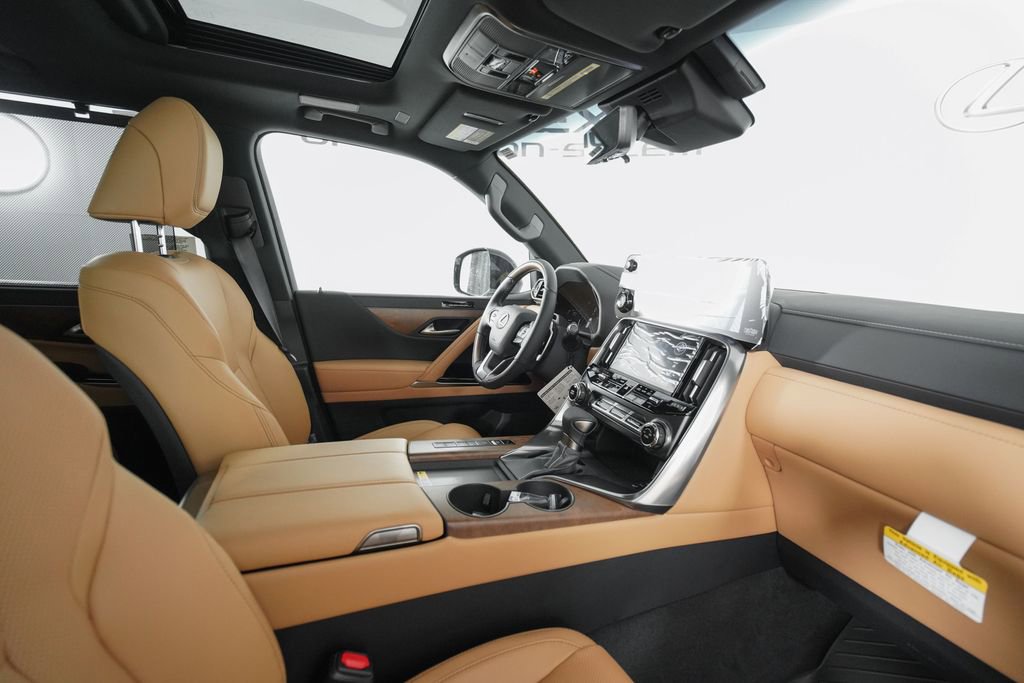 New 2026 Lexus LX 600 4WD w/ Luxury Package image 17