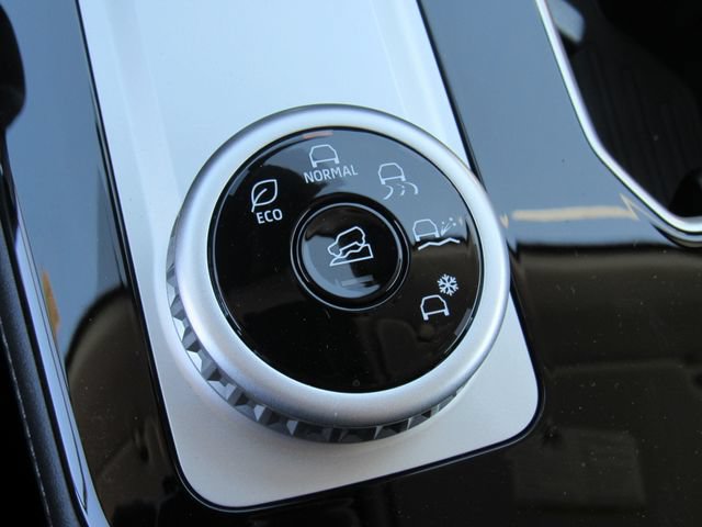 New 2026 Mitsubishi Outlander SE FWD image 29