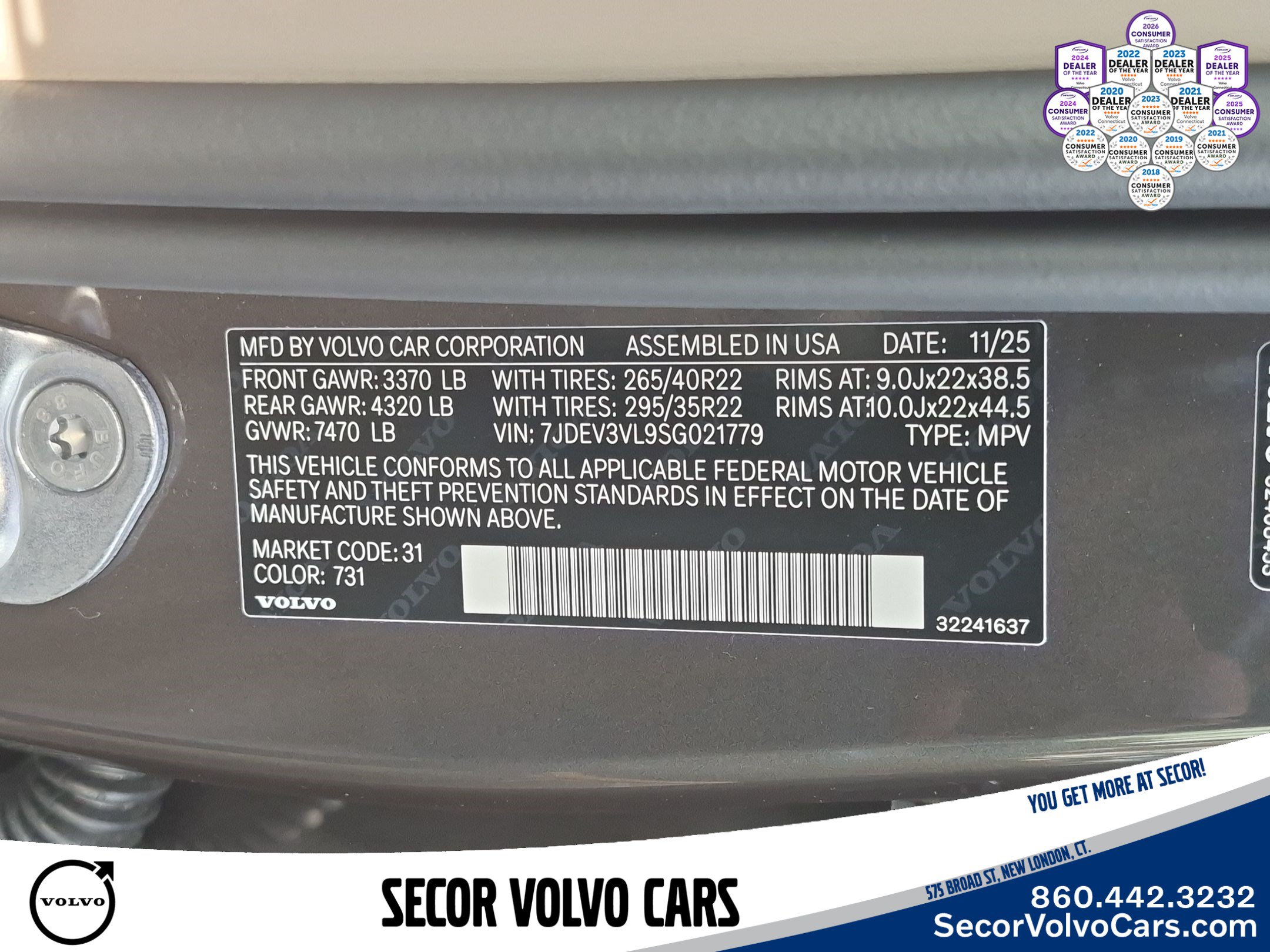Used 2025 Volvo EX90 Ultra w/ Protection Package Premier AWD/4WD image 27