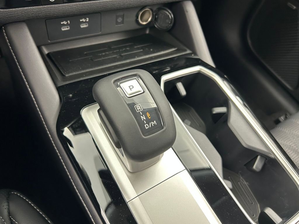 New 2026 Mitsubishi Outlander SEL FWD image 29