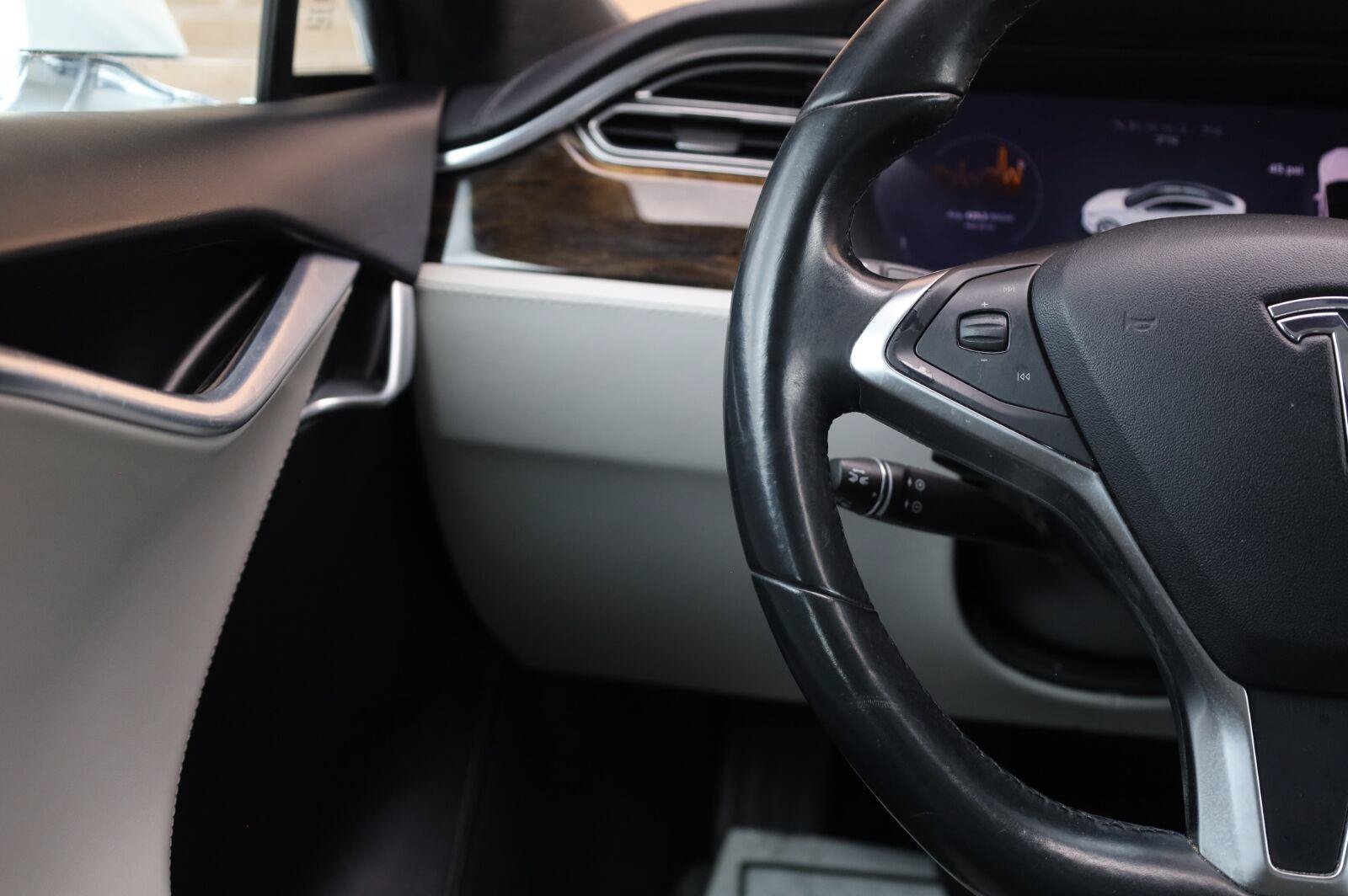 Used 2016 Tesla Model S 75 RWD image 33