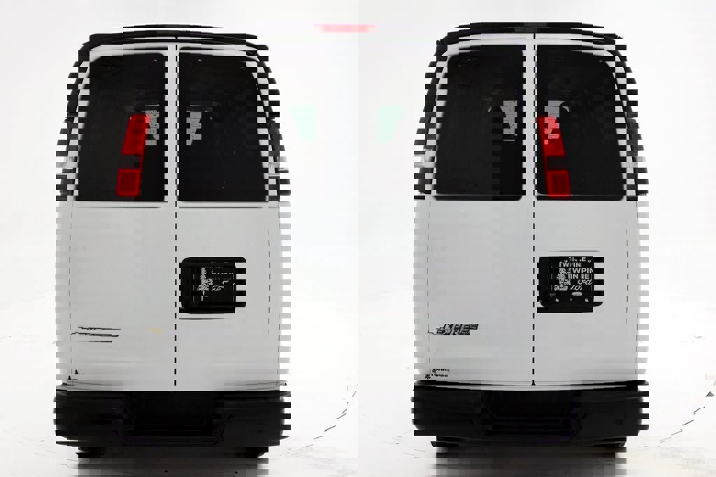 Used 2023 Chevrolet Express 3500 LS image 7