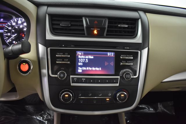 Used 2016 Nissan Altima 2.5 S w/ Power Driver Seat Package FWD image 19