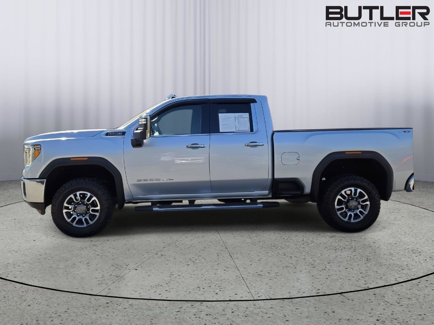 Used 2022 GMC Sierra 2500 SLT w/ SLT Convenience Package image 9
