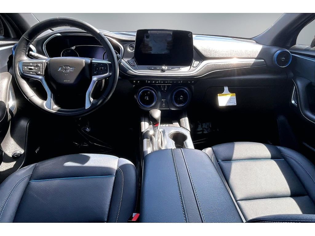 Used 2025 Chevrolet Blazer RS w/ Driver Confidence II Package AWD/4WD image 7