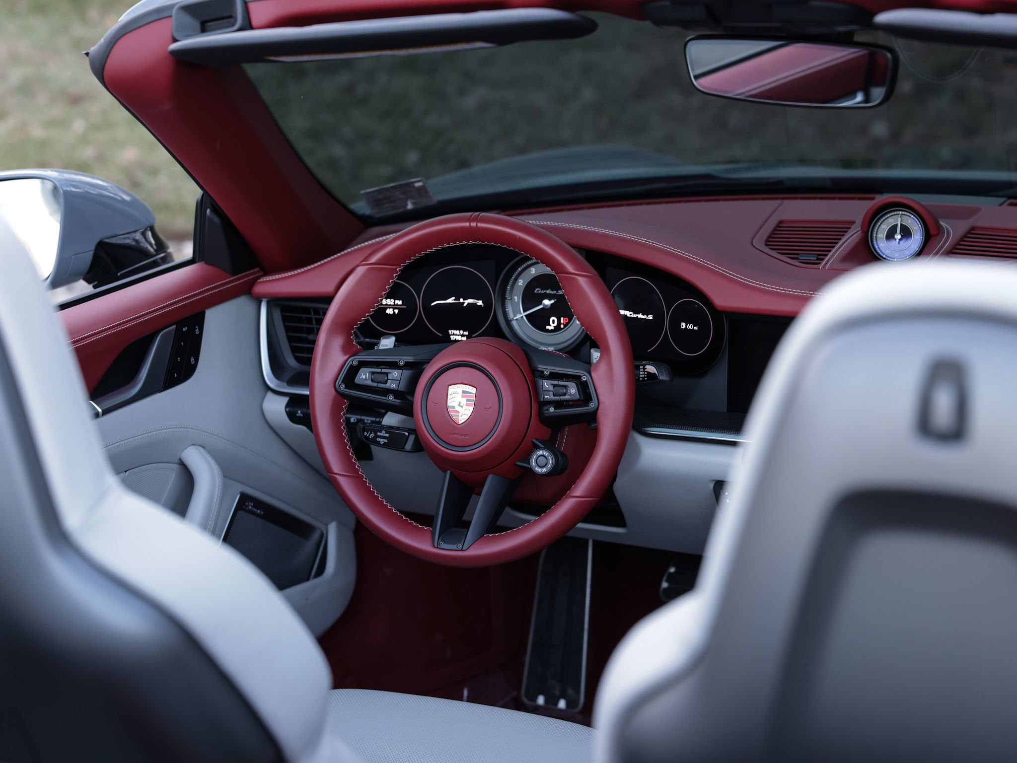 Used 2025 Porsche 911 Turbo S image 65