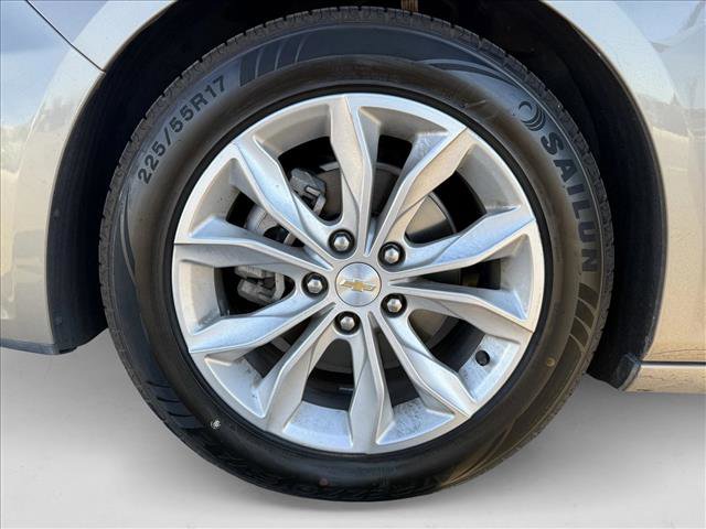Used 2023 Chevrolet Malibu LT image 25