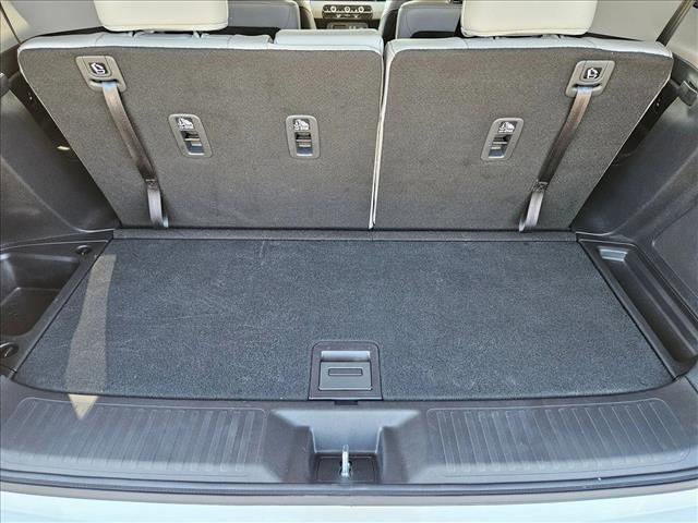 Used 2025 Honda Pilot EX-L image 6