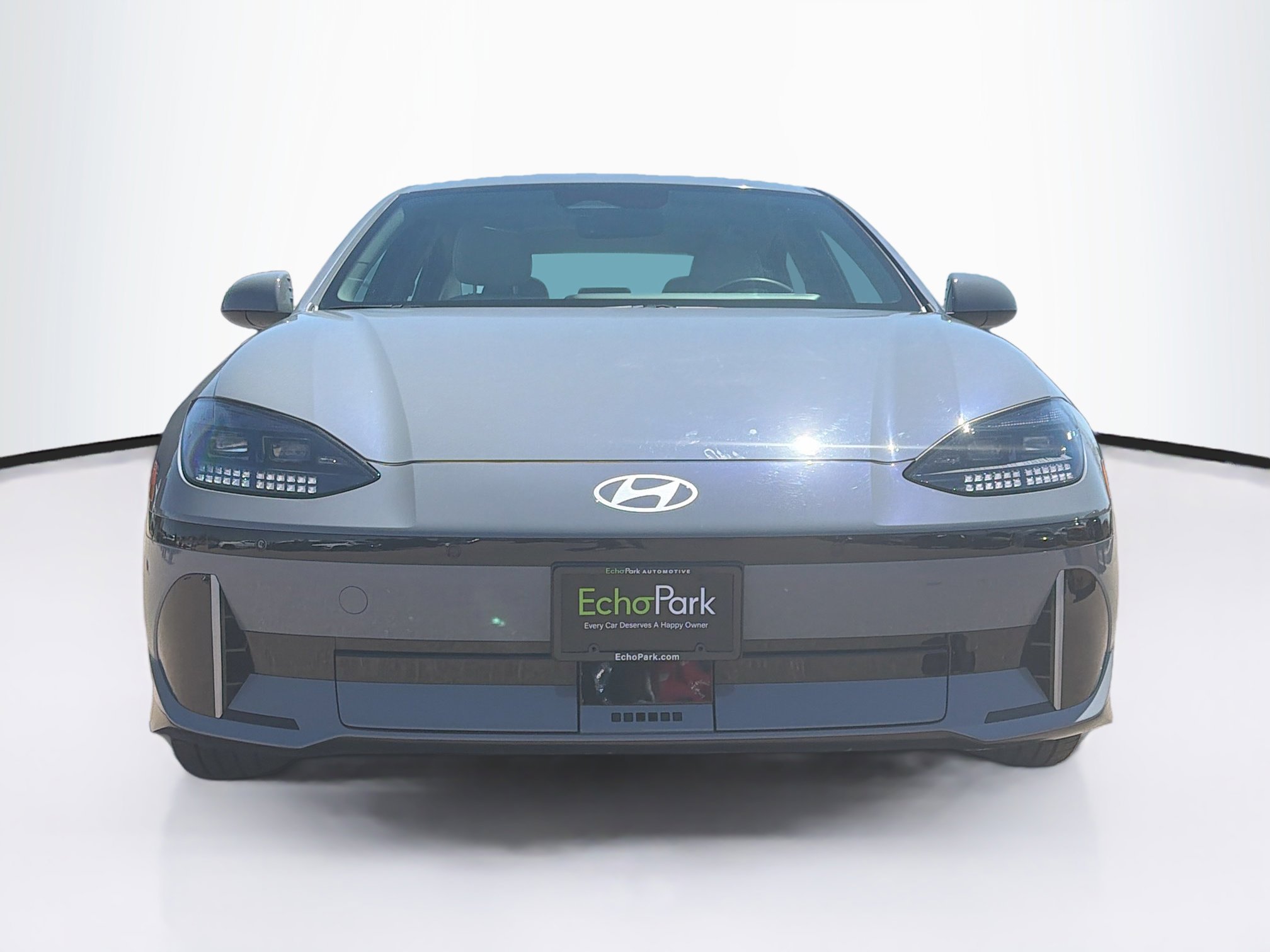 Used 2024 Hyundai Ioniq 6 SEL AWD/4WD image 2