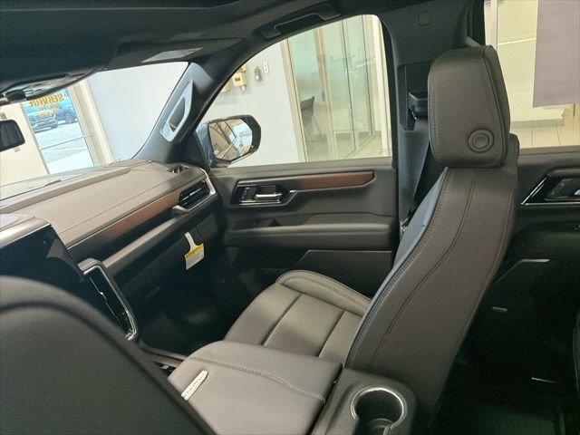 New 2026 GMC Yukon XL Denali w/ Sun & Power Step Package AWD/4WD image 25