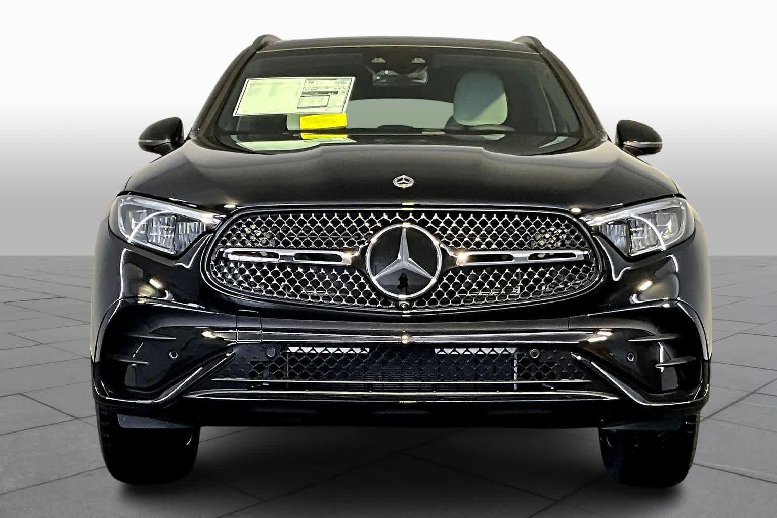 New 2026 Mercedes-Benz GLC 300 4MATIC image 2