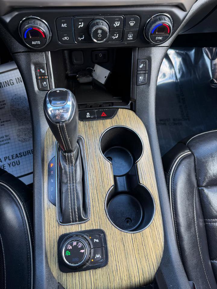 Used 2018 GMC Acadia Denali w/ Technology Package image 28