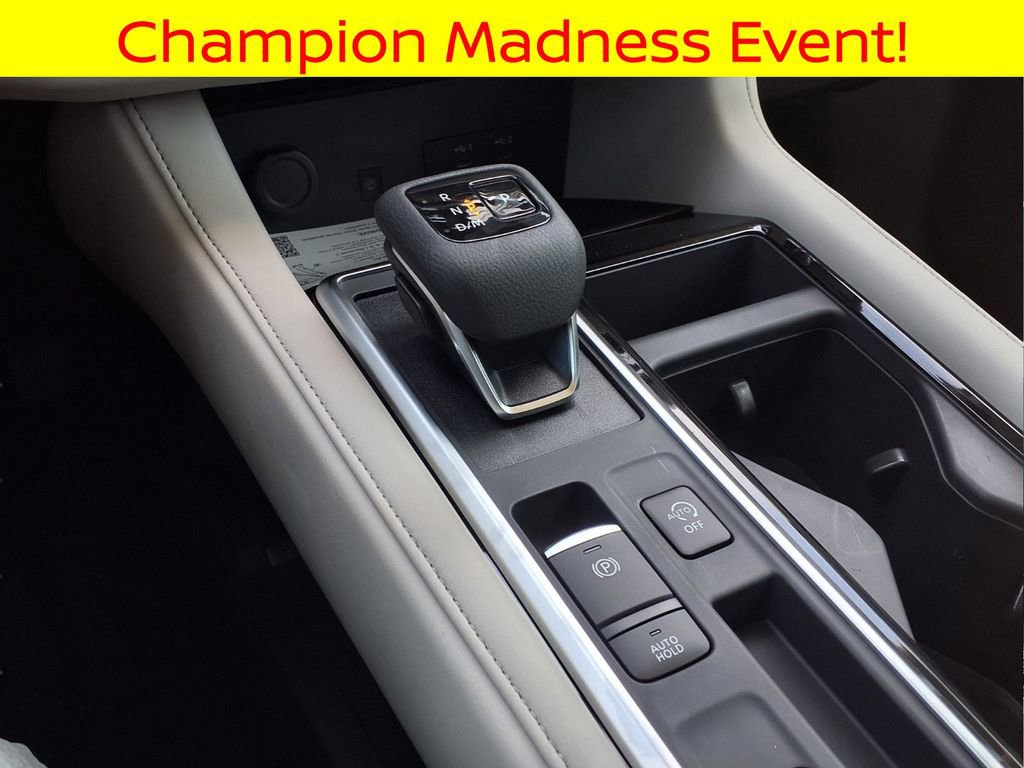 New 2026 Nissan Pathfinder SL image 18