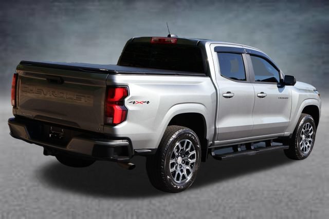 Used 2024 Chevrolet Colorado LT w/ LT Convenience Package III AWD/4WD image 3