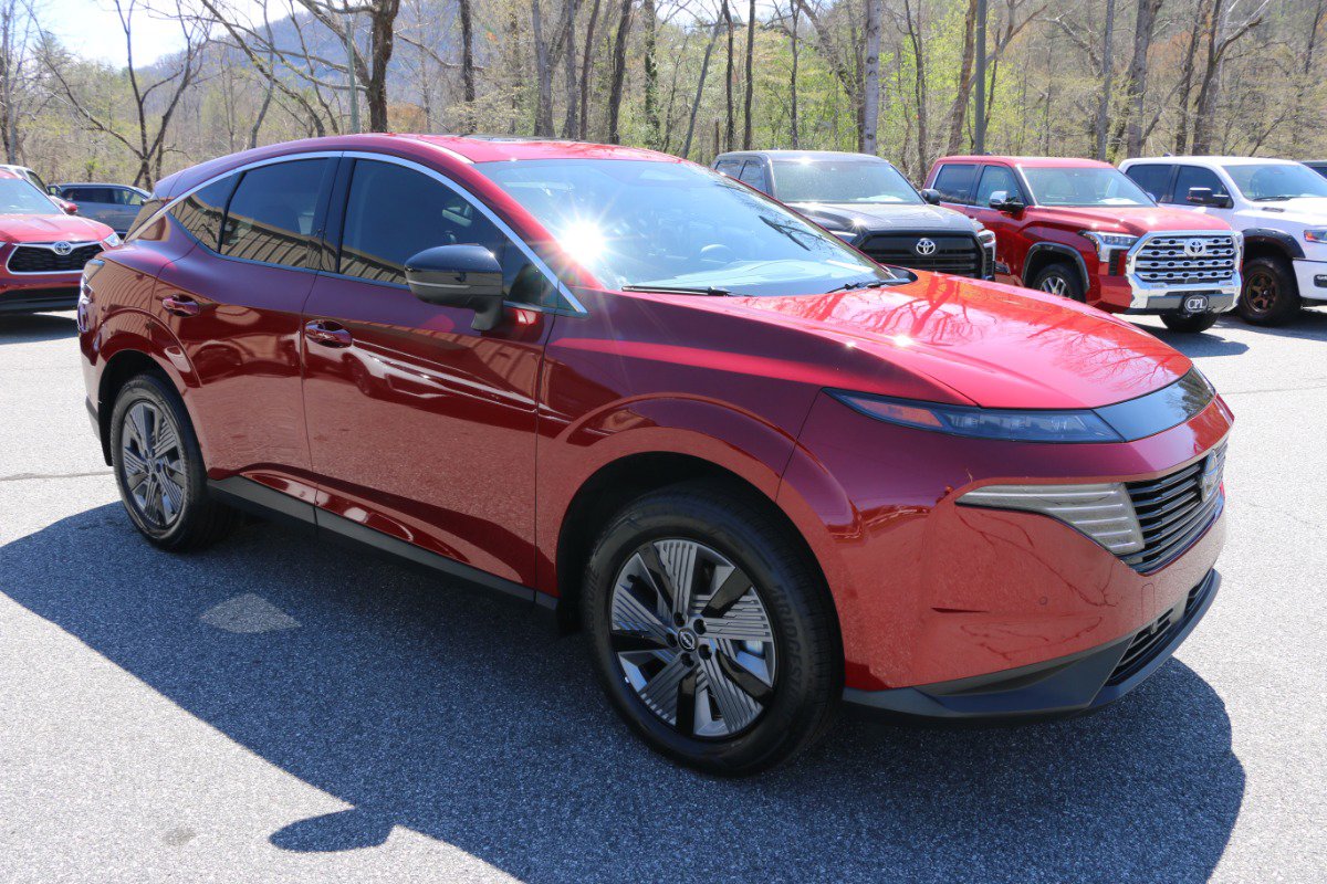 Used 2025 Nissan Murano SL AWD/4WD image 10