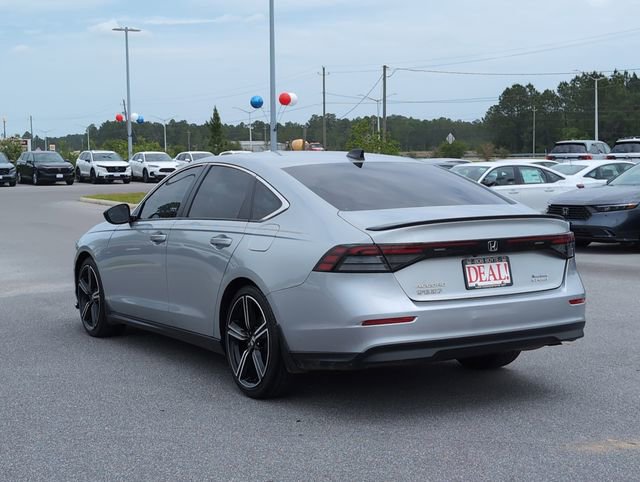 Used 2024 Honda Accord Sport image 7