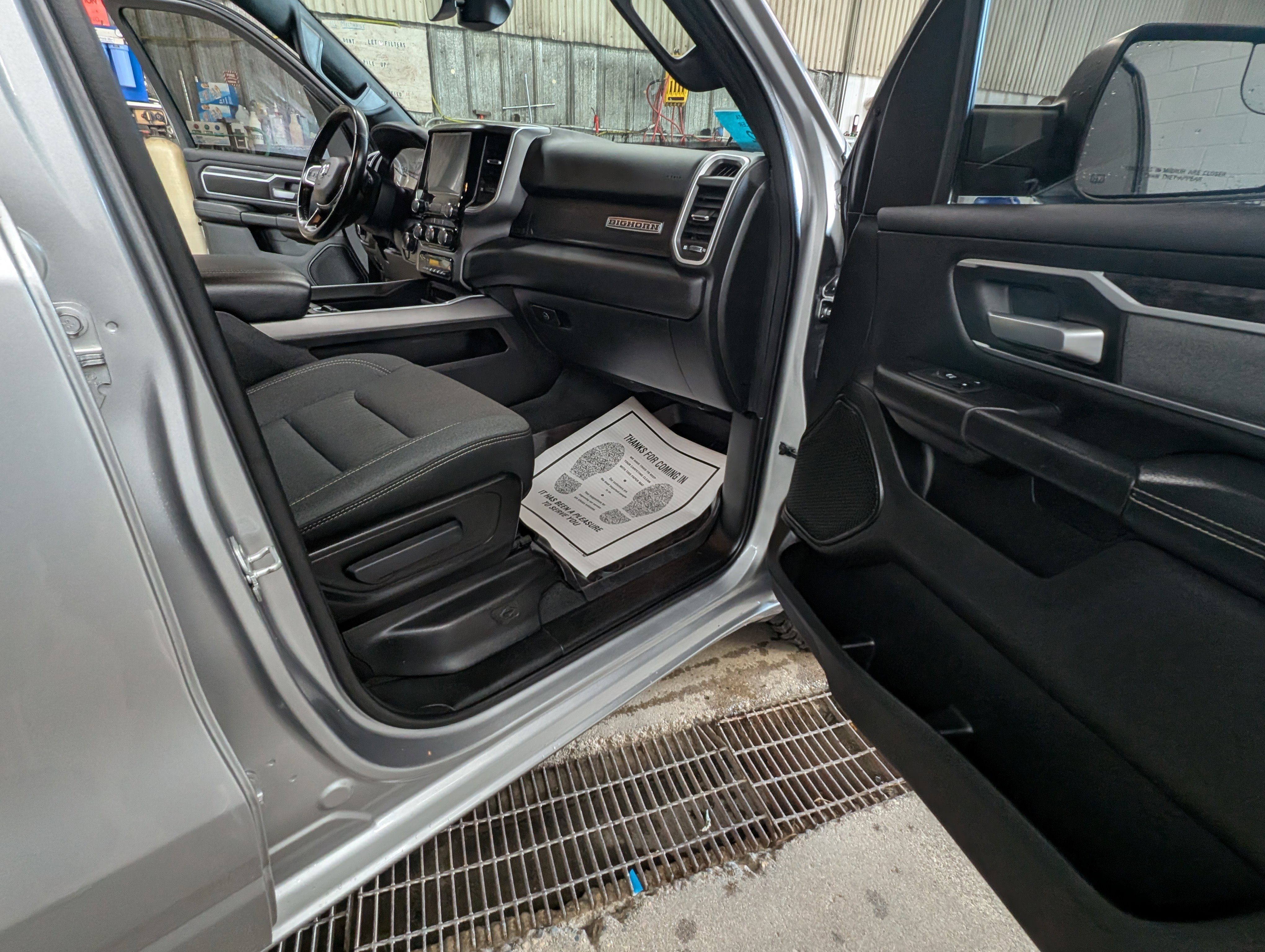 Used 2022 RAM 1500 Big Horn image 4