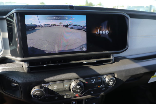 New 2025 Jeep Gladiator Sport image 18