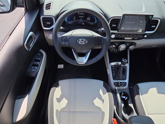 New 2026 Hyundai Venue SEL FWD image 8