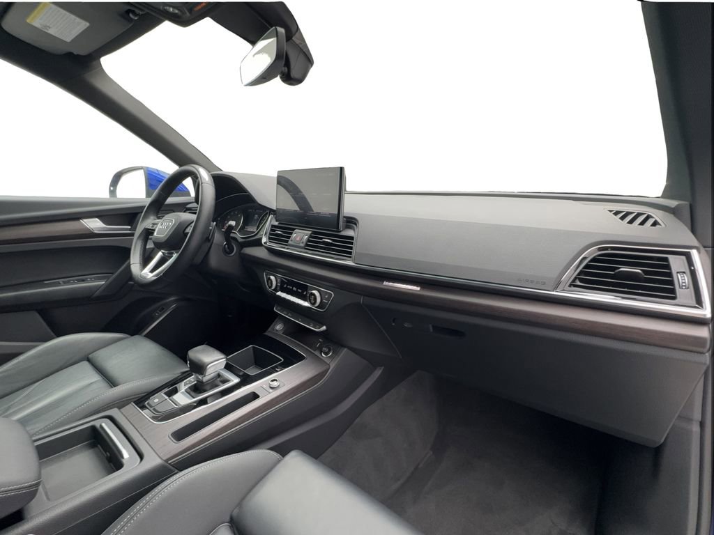 Used 2022 Audi Q5 2.0T Premium image 32