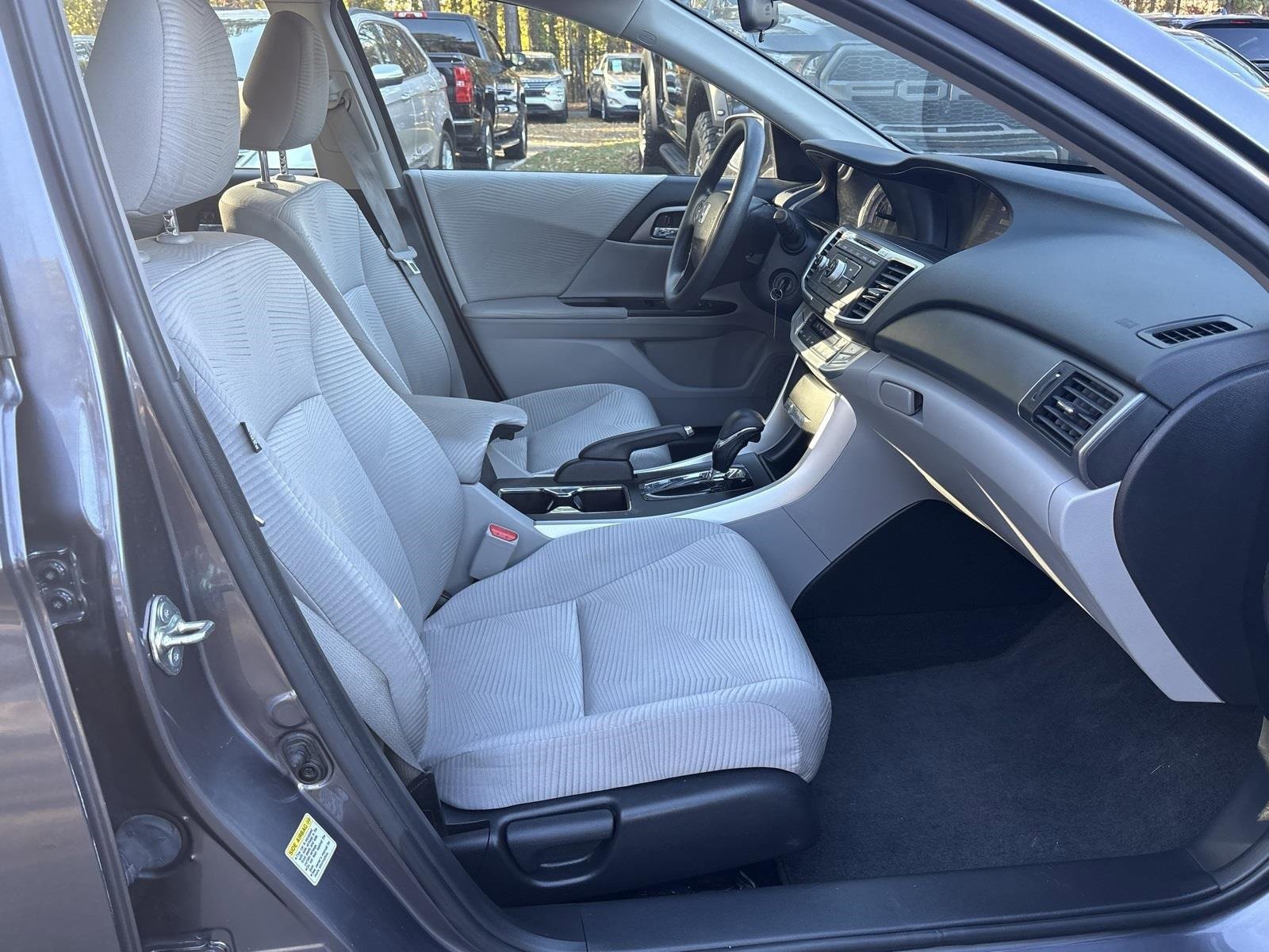 Used 2015 Honda Accord LX image 20