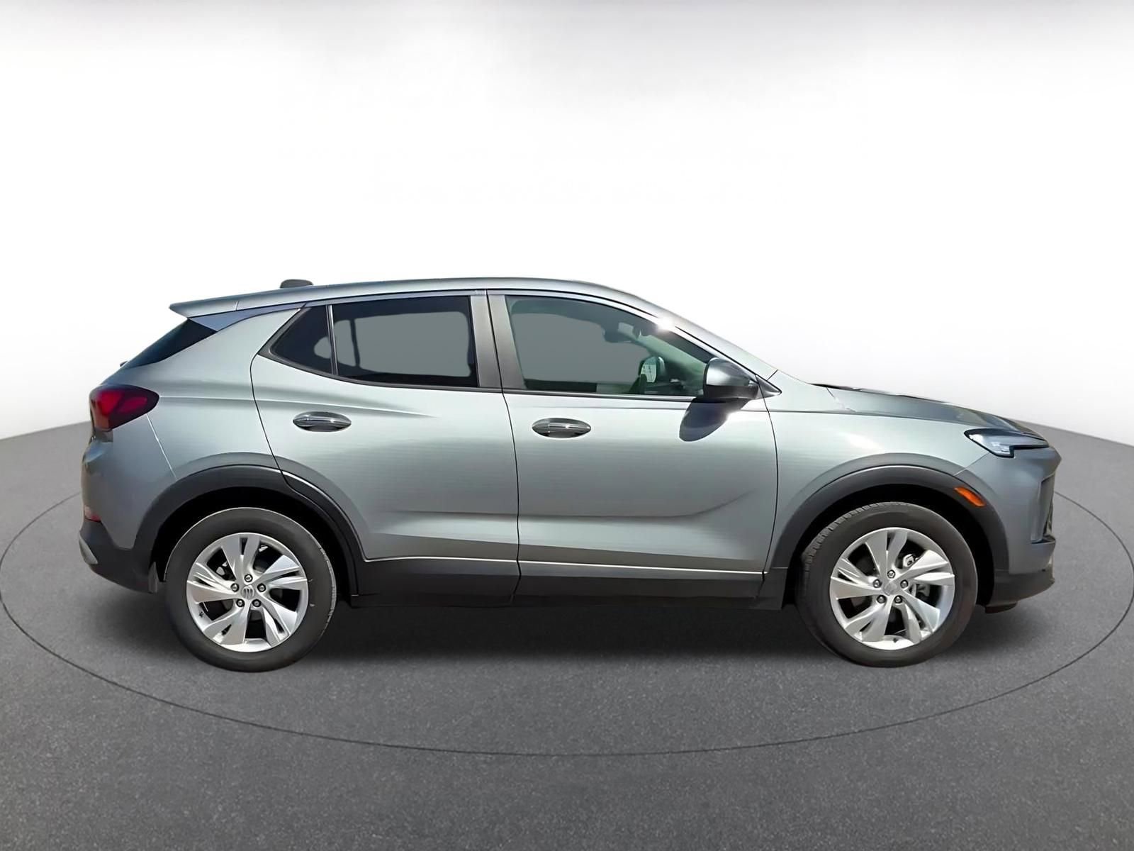 Used 2025 Buick Encore GX Preferred image 16