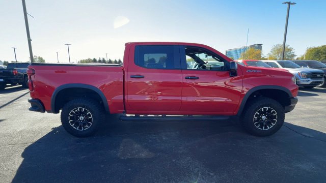 Used 2024 Chevrolet Silverado 1500 ZR2 w/ Technology Package AWD/4WD image 9