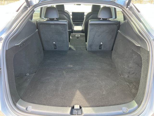 Used 2024 Tesla Model Y Performance image 31