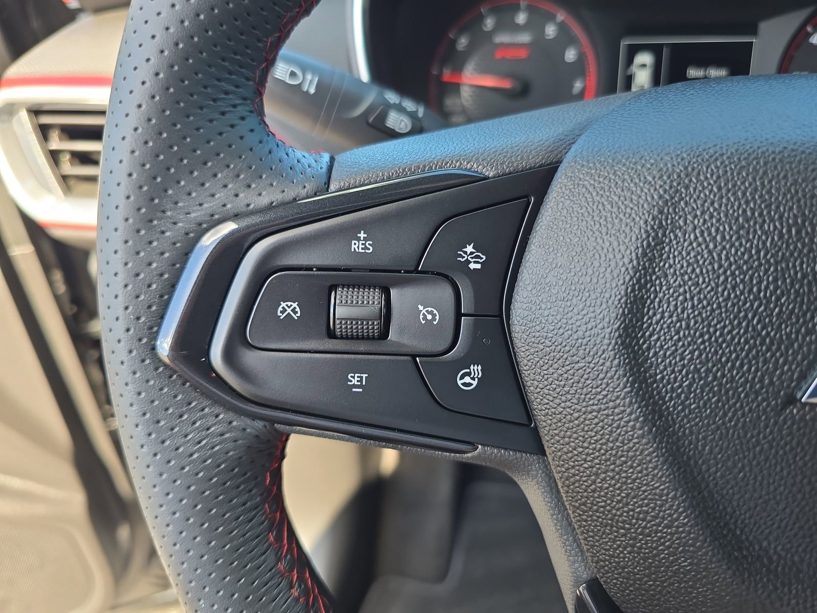 Used 2023 Chevrolet TrailBlazer RS w/ Convenience Package image 21