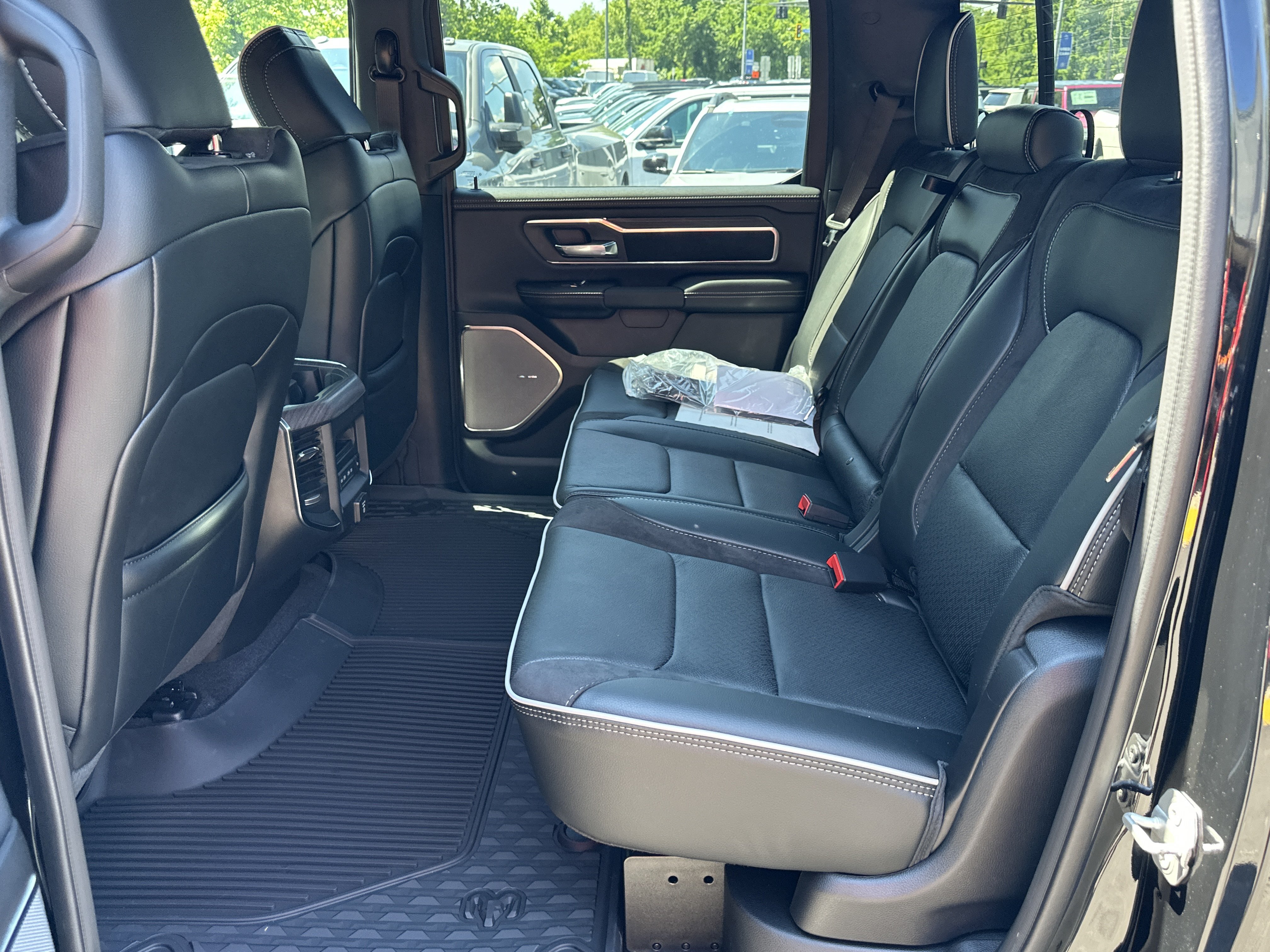 New 2026 RAM 1500 Laramie w/ Night Edition AWD/4WD image 30