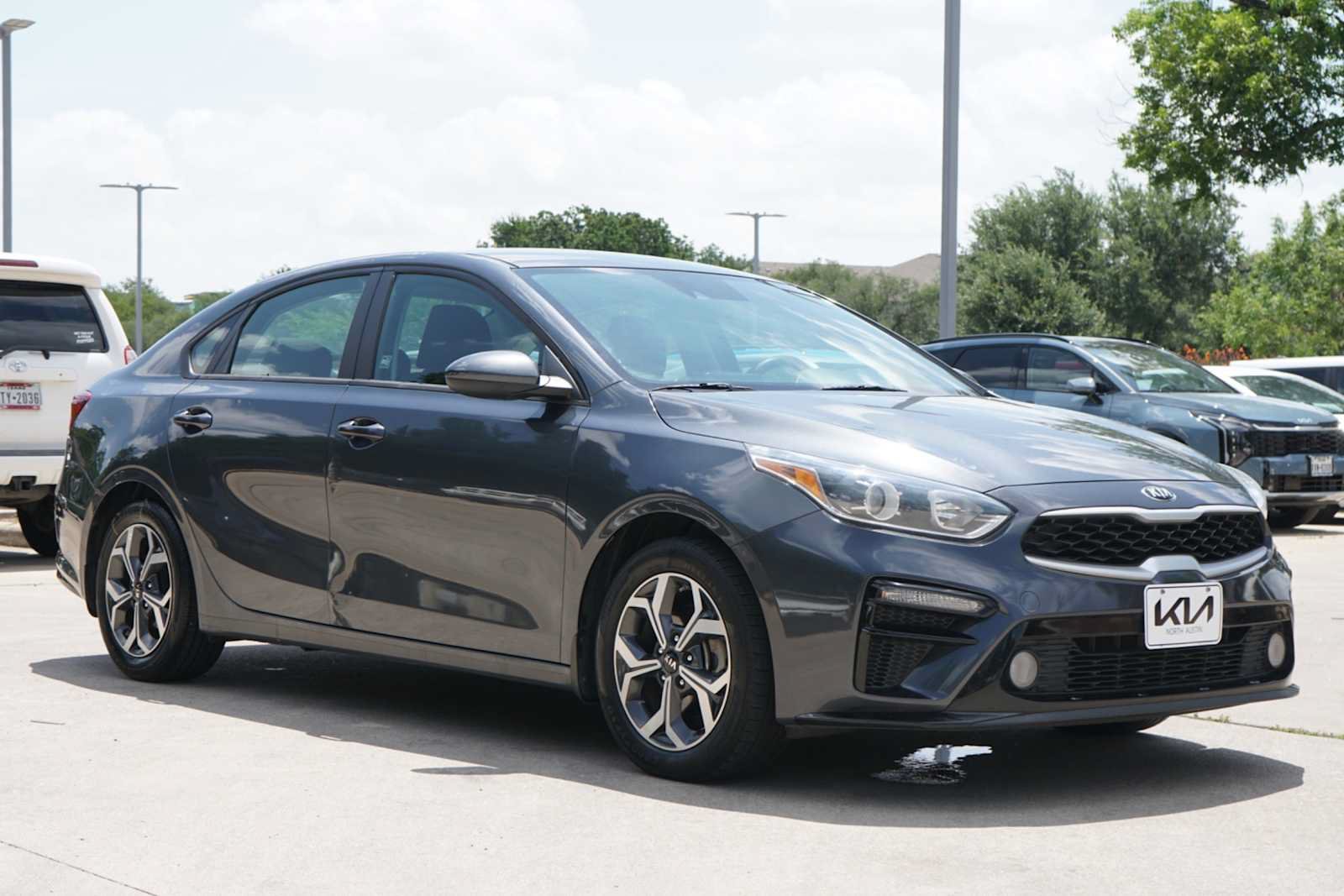 Used 2021 Kia Forte LXS FWD image 6