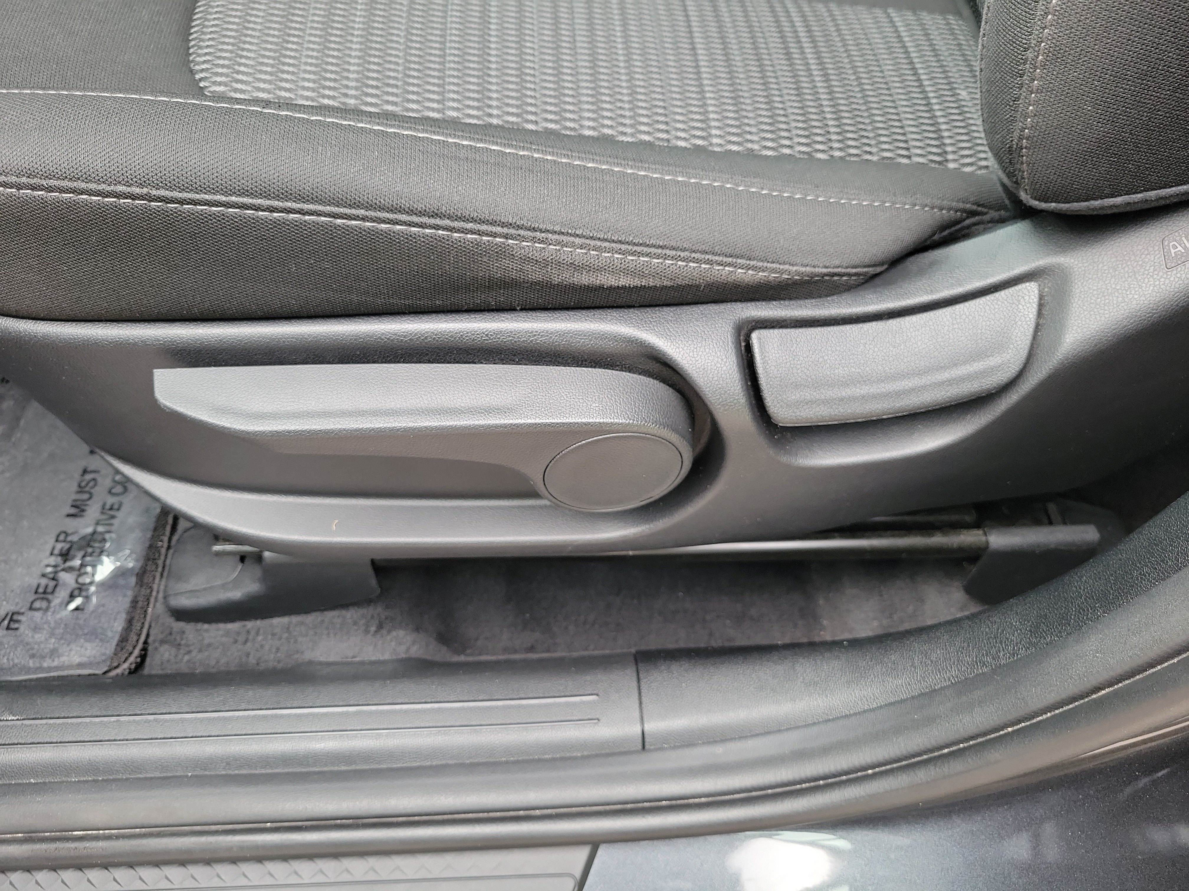 Certified 2024 Kia Sorento LX FWD image 23