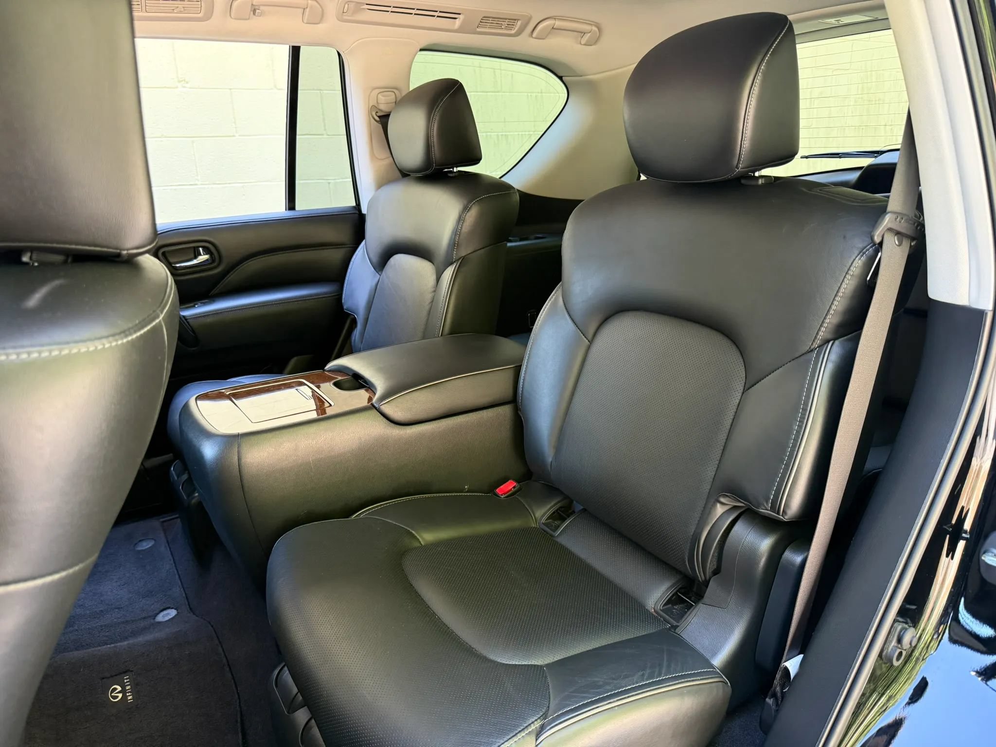 Used 2019 INFINITI QX80 Luxe w/ 22" Wheel Package RWD image 32