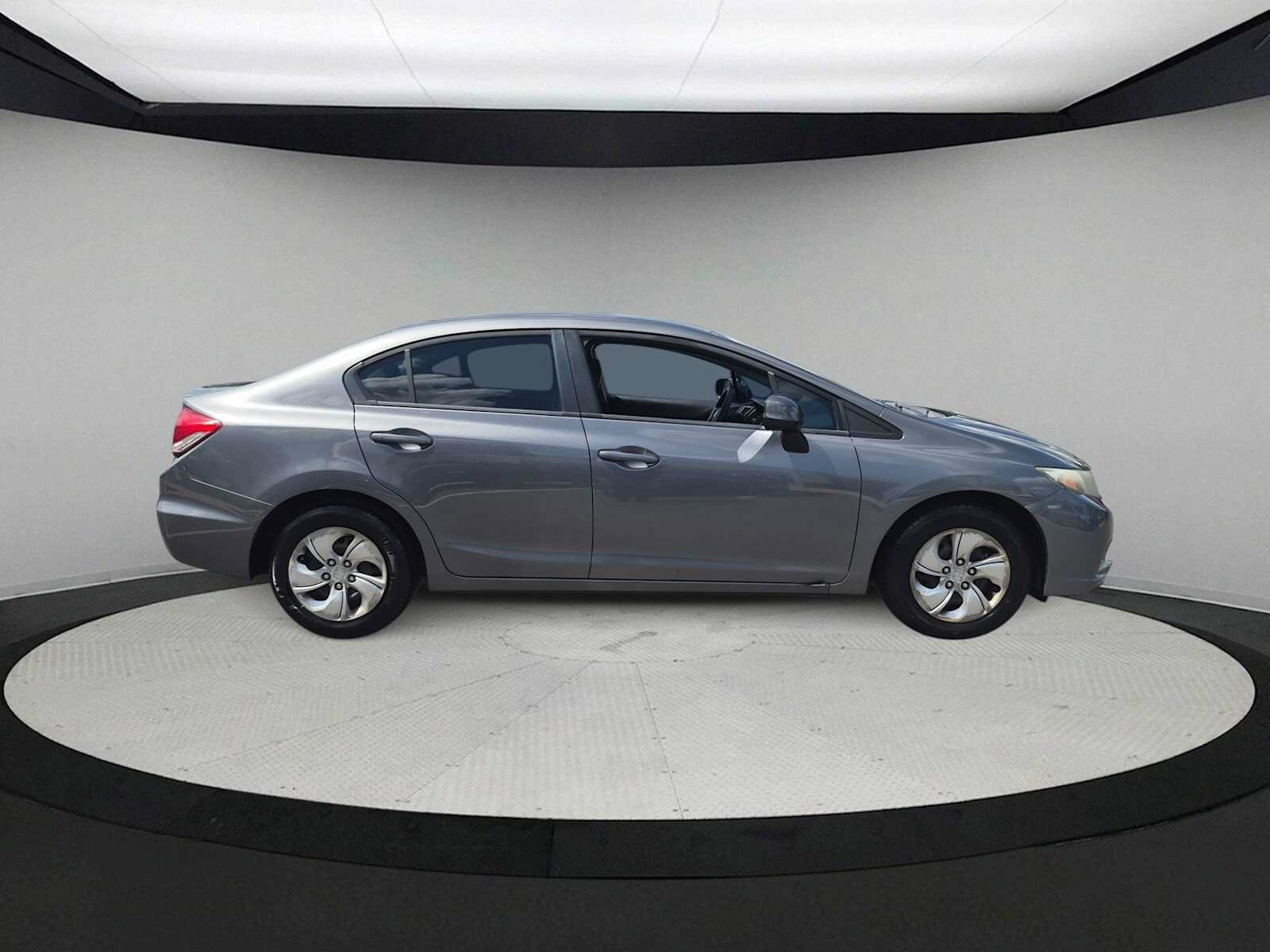 Used 2013 Honda Civic LX image 9