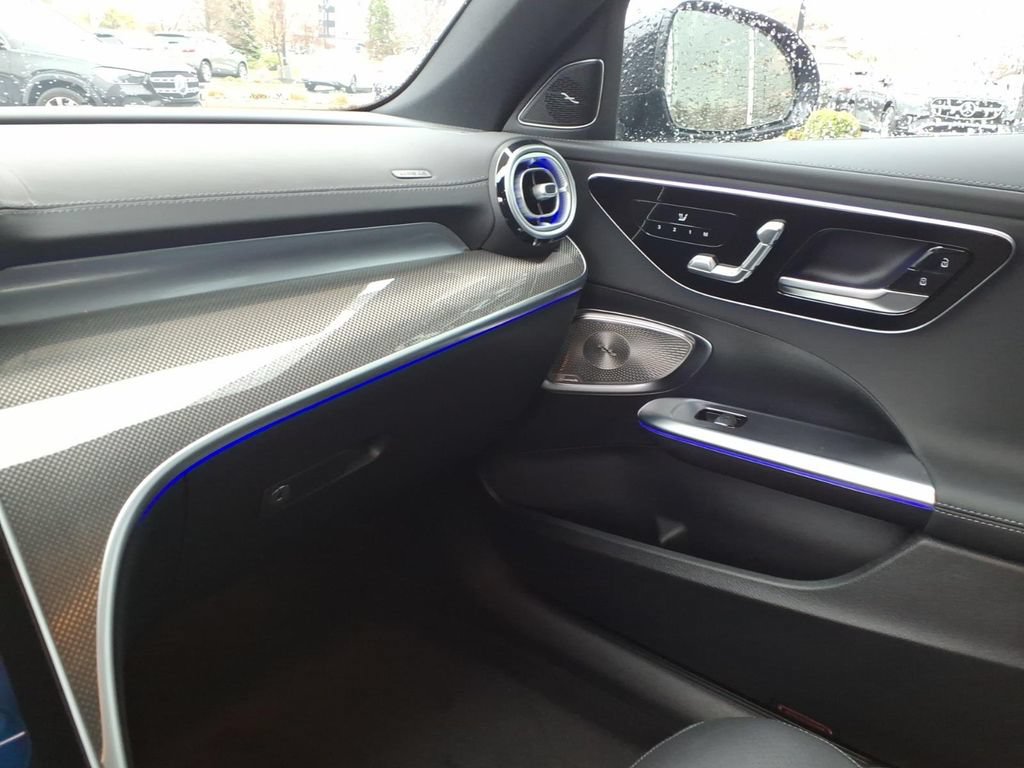 New 2026 Mercedes-Benz C 300 4MATIC Sedan image 25