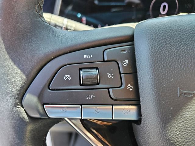 Used 2024 Cadillac Escalade Sport w/ LPO, ONYX Package AWD/4WD image 27