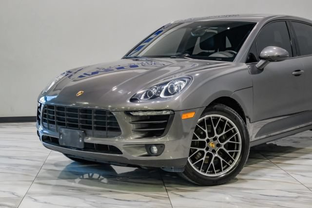 Used 2018 Porsche Macan Sport Edition AWD/4WD image 7