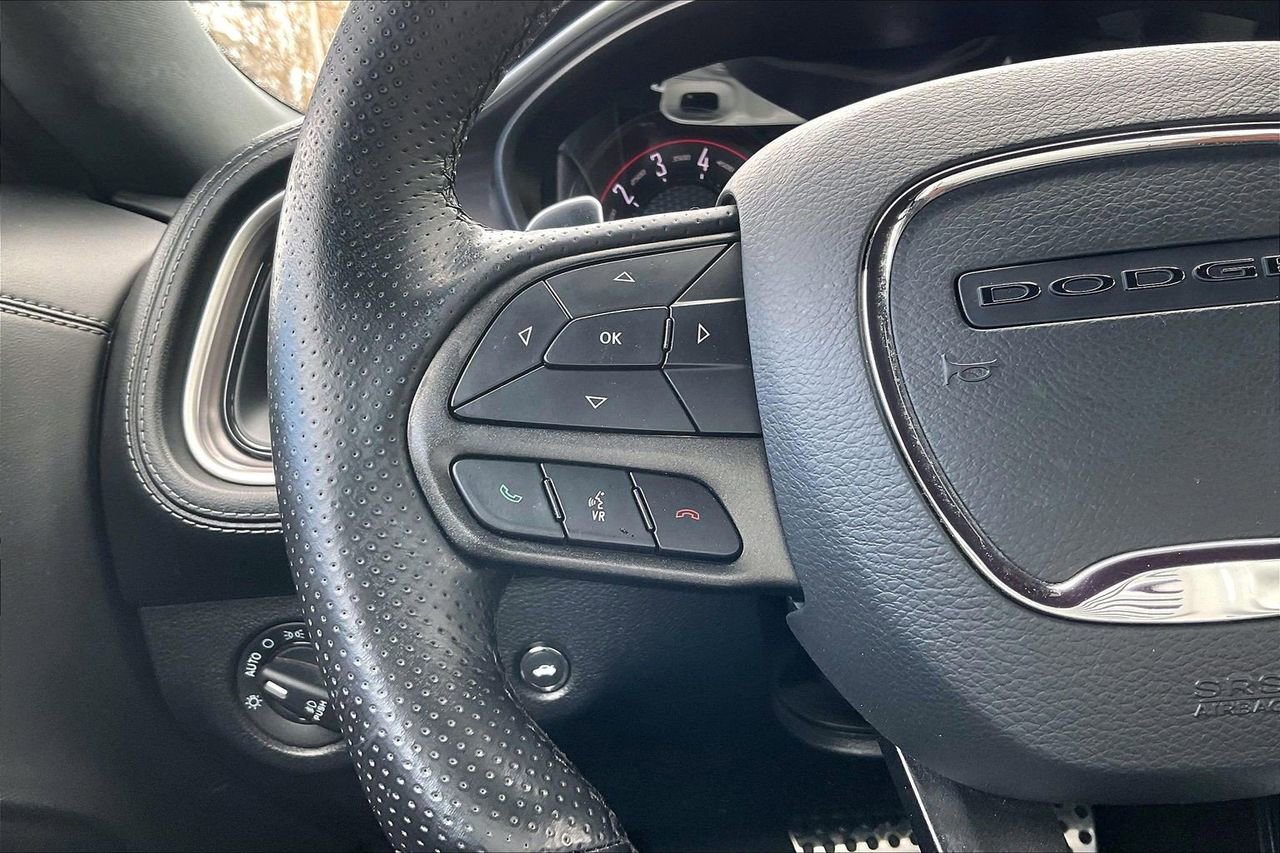 Certified 2022 Dodge Challenger R/T w/ Plus Package image 31