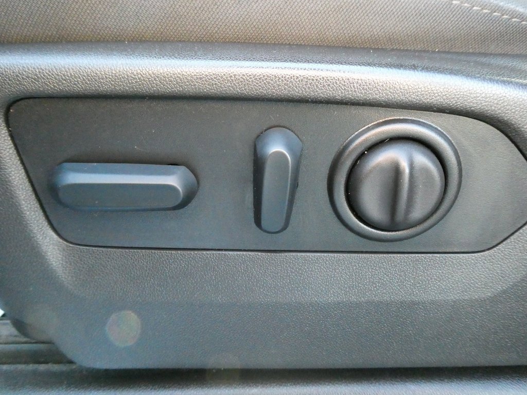 Certified 2022 Chevrolet Silverado 1500 LT Trail Boss w/ Safety Package image 21