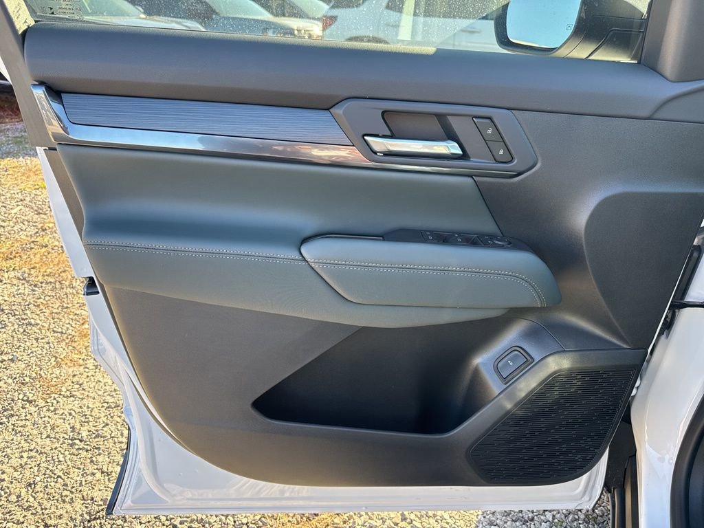 New 2026 GMC Terrain AT4 w/ LPO, Black Badging Package image 11