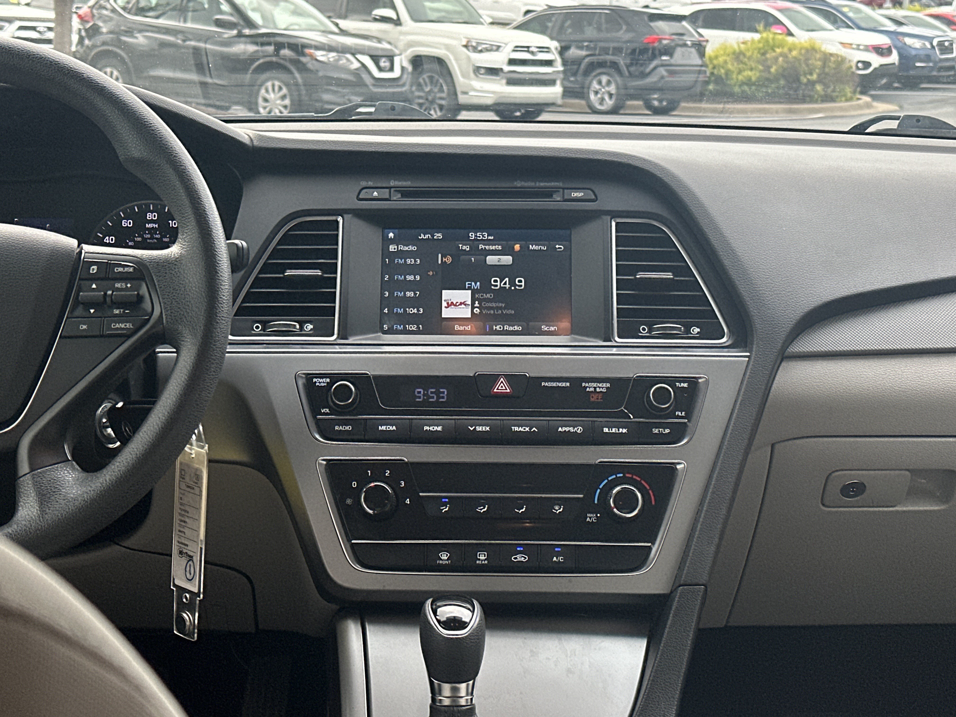 Used 2017 Hyundai Sonata SE FWD image 25