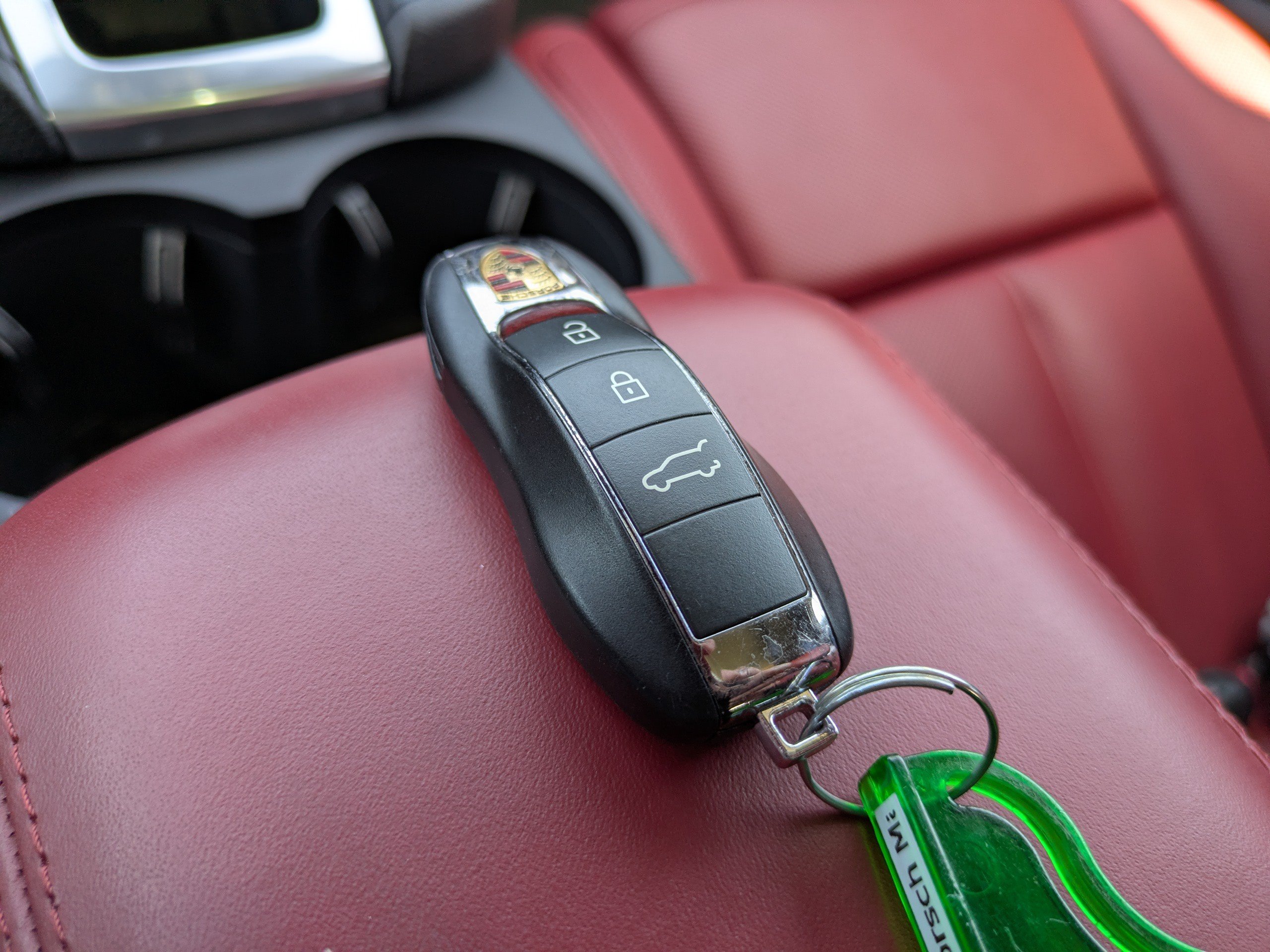 Used 2021 Porsche Macan S AWD/4WD image 31