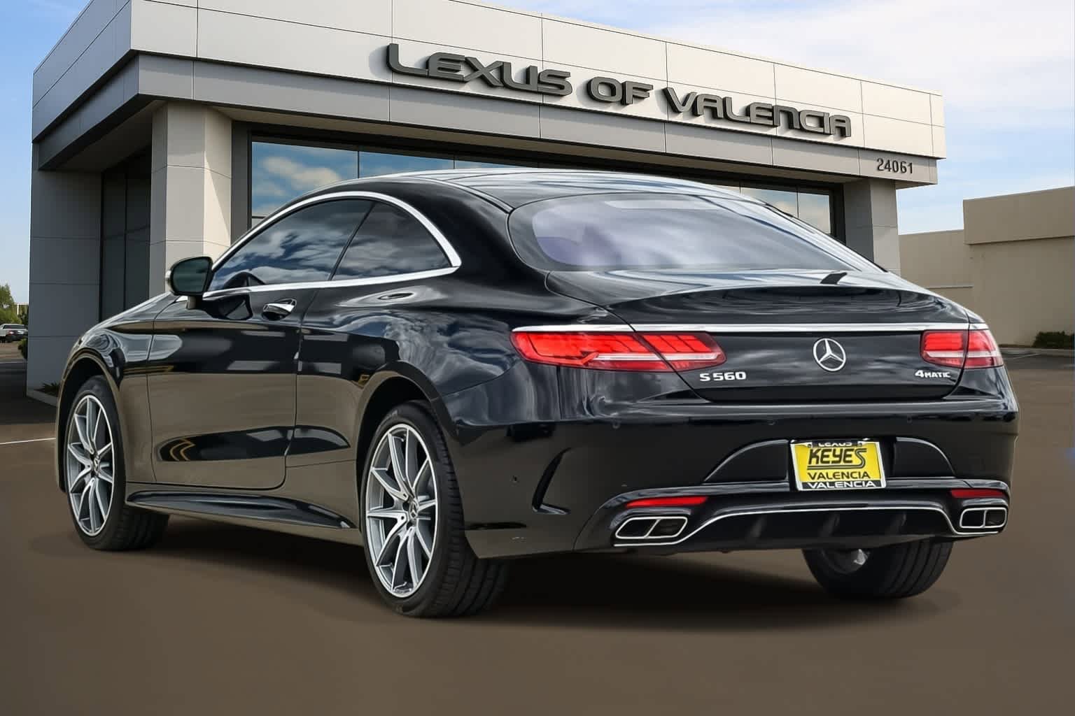 Used 2020 Mercedes-Benz S 560 4MATIC Coupe image 2