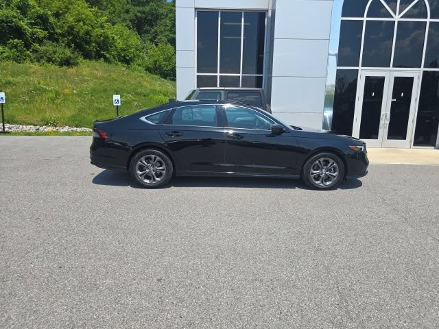 Used 2024 Honda Accord EX-L image 7