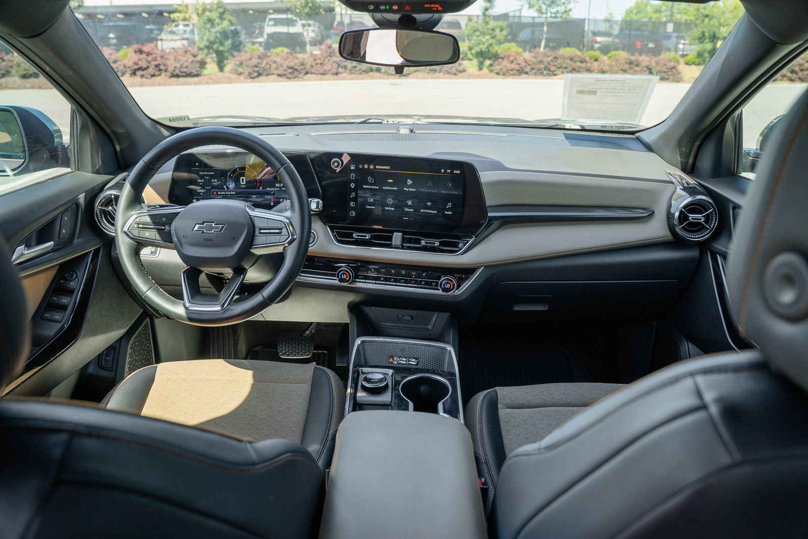 Used 2026 Chevrolet Equinox ACTIV FWD image 28