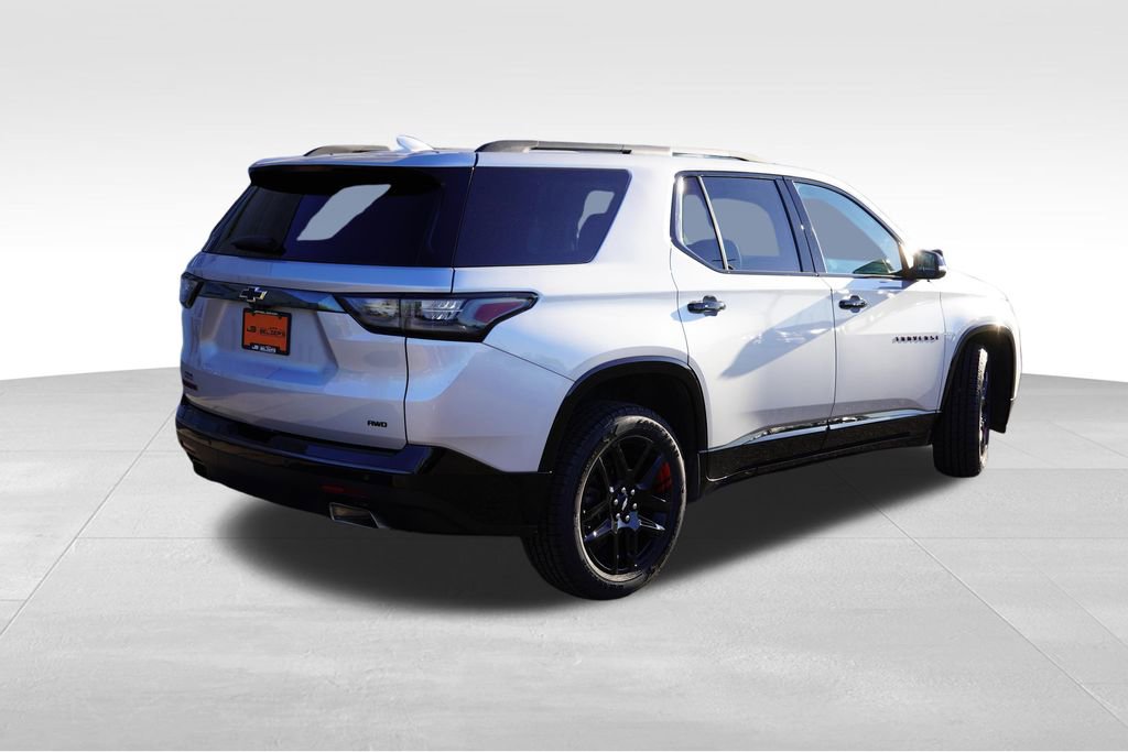 Used 2021 Chevrolet Traverse Premier w/ Redline Edition AWD/4WD image 5
