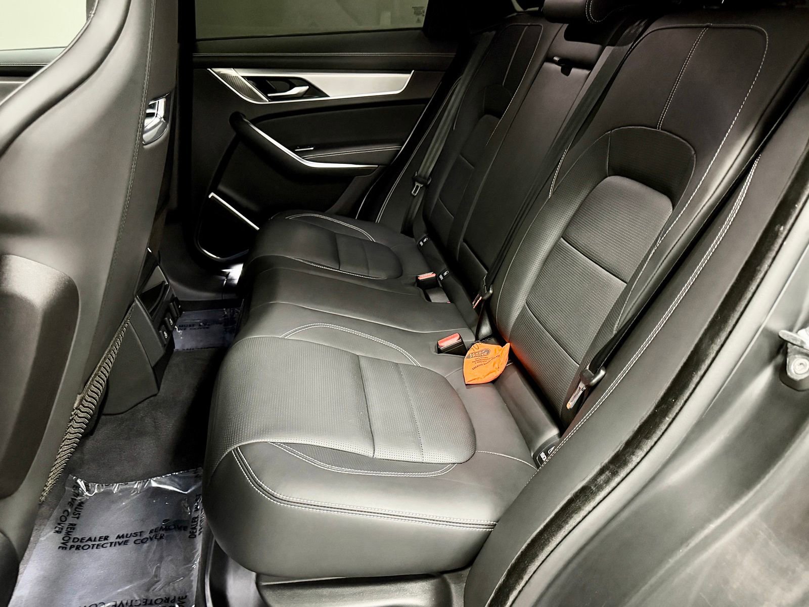 Used 2024 Jaguar F-PACE R-Dynamic S image 36