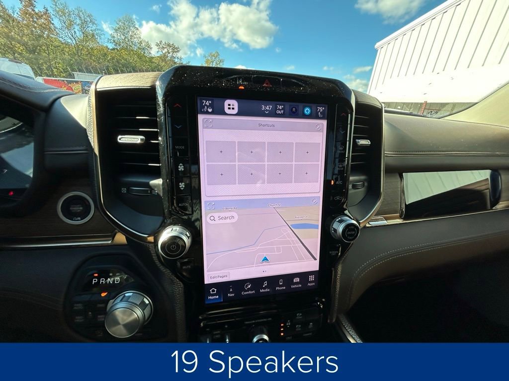 Used 2025 RAM 1500 Limited w/ Trailer Tow Group image 32