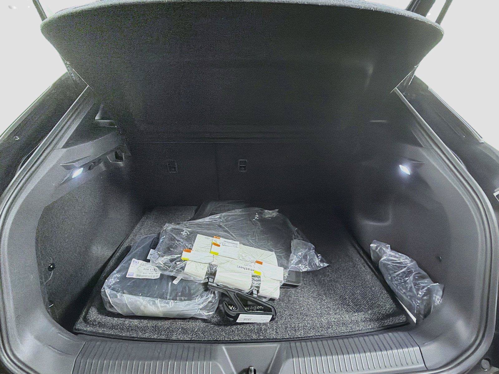 Certified 2023 Volkswagen ID.4 Pro RWD image 24