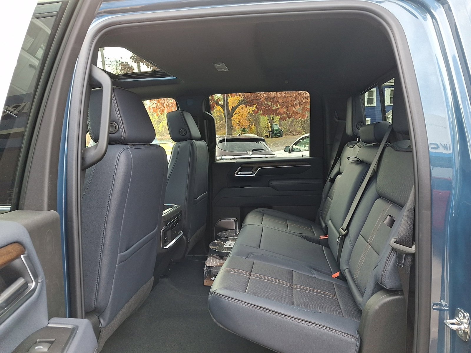 New 2026 Chevrolet Silverado 3500 High Country w/ High Country Premium Package image 10